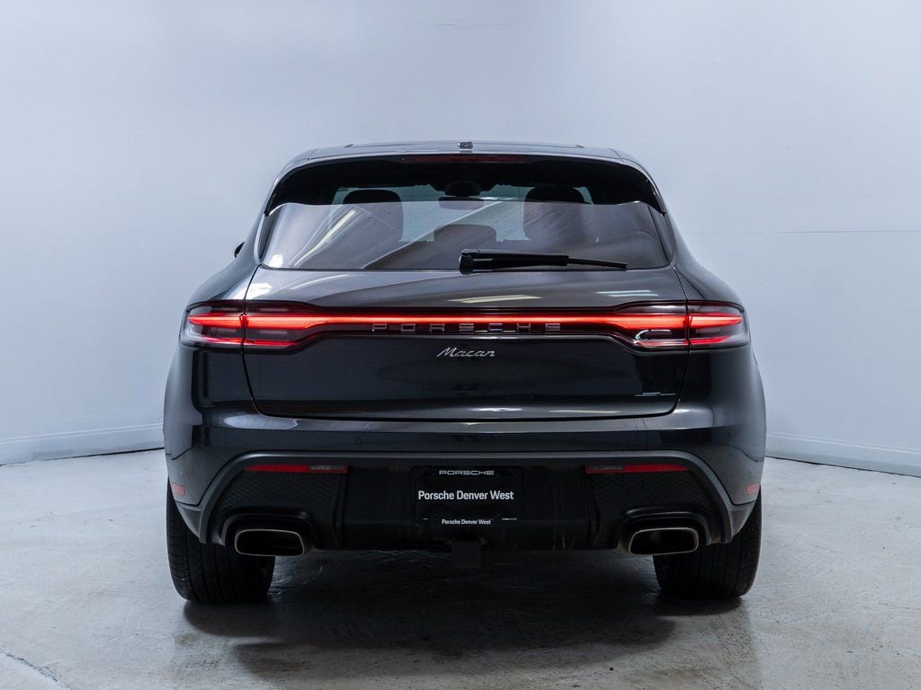 Used 2025 Porsche Macan image 6