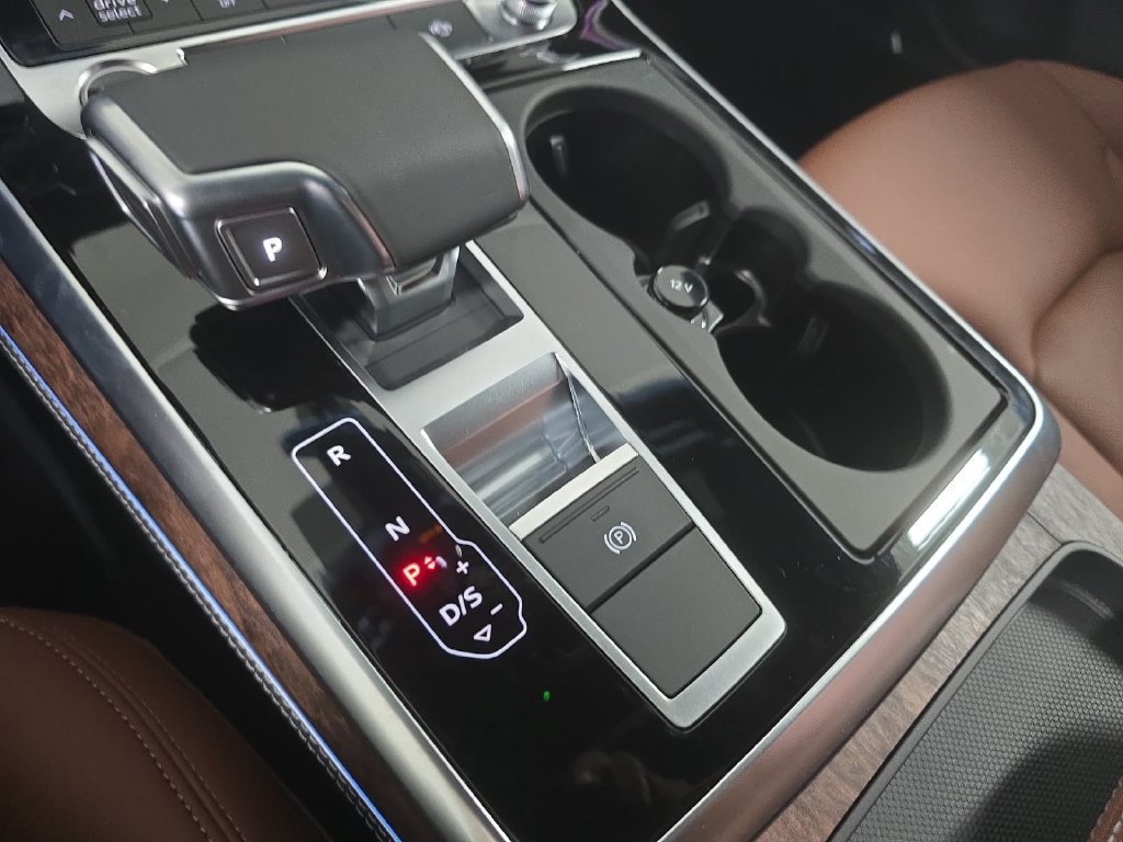 New 2026 Audi Q7 2.0T Premium Plus AWD/4WD image 12