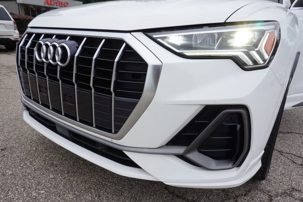 Used 2020 Audi Q3 2.0T Premium Plus w/ Premium Plus Package image 16