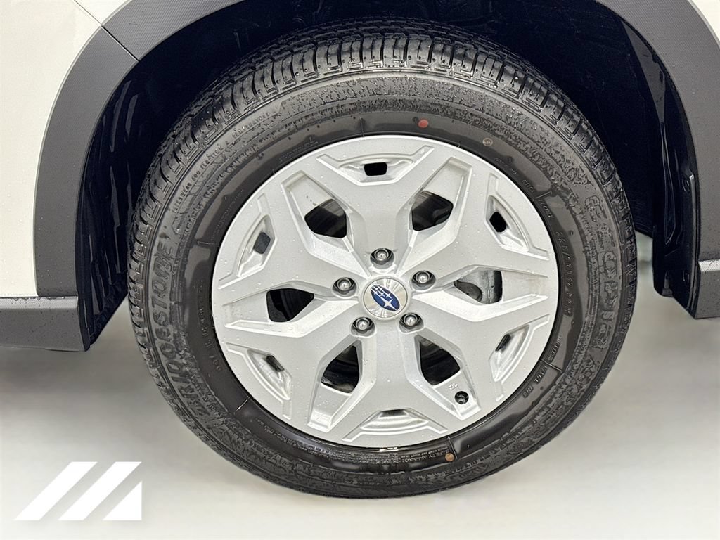 Used 2023 Subaru Forester AWD/4WD image 31