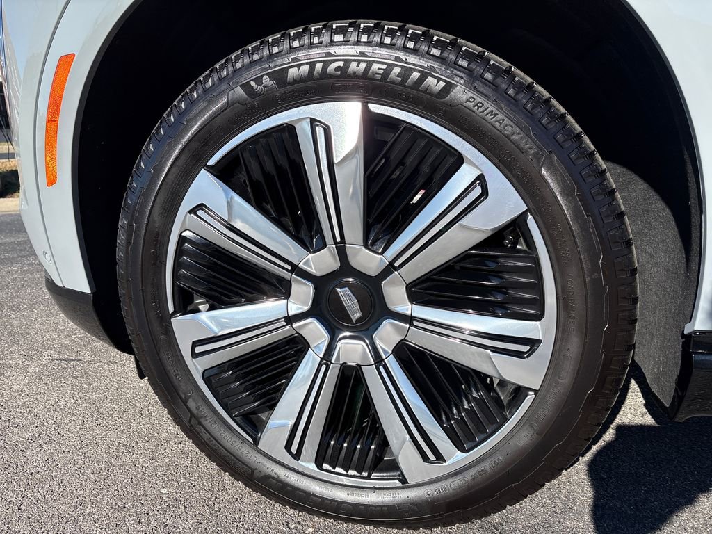 New 2026 Cadillac Escalade IQ Luxury 2 w/ LPO, Floor Liner Package image 61
