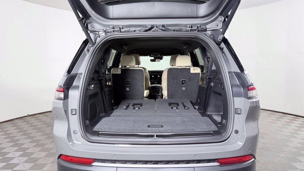 New 2027 Jeep Grand Cherokee L Limited AWD/4WD image 10