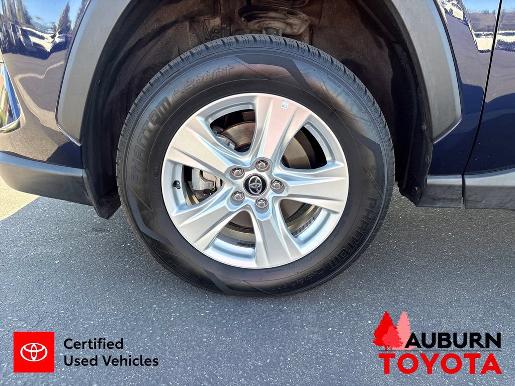 Certified 2021 Toyota RAV4 XLE w/ XLE Grade Weather Package AWD/4WD image 23