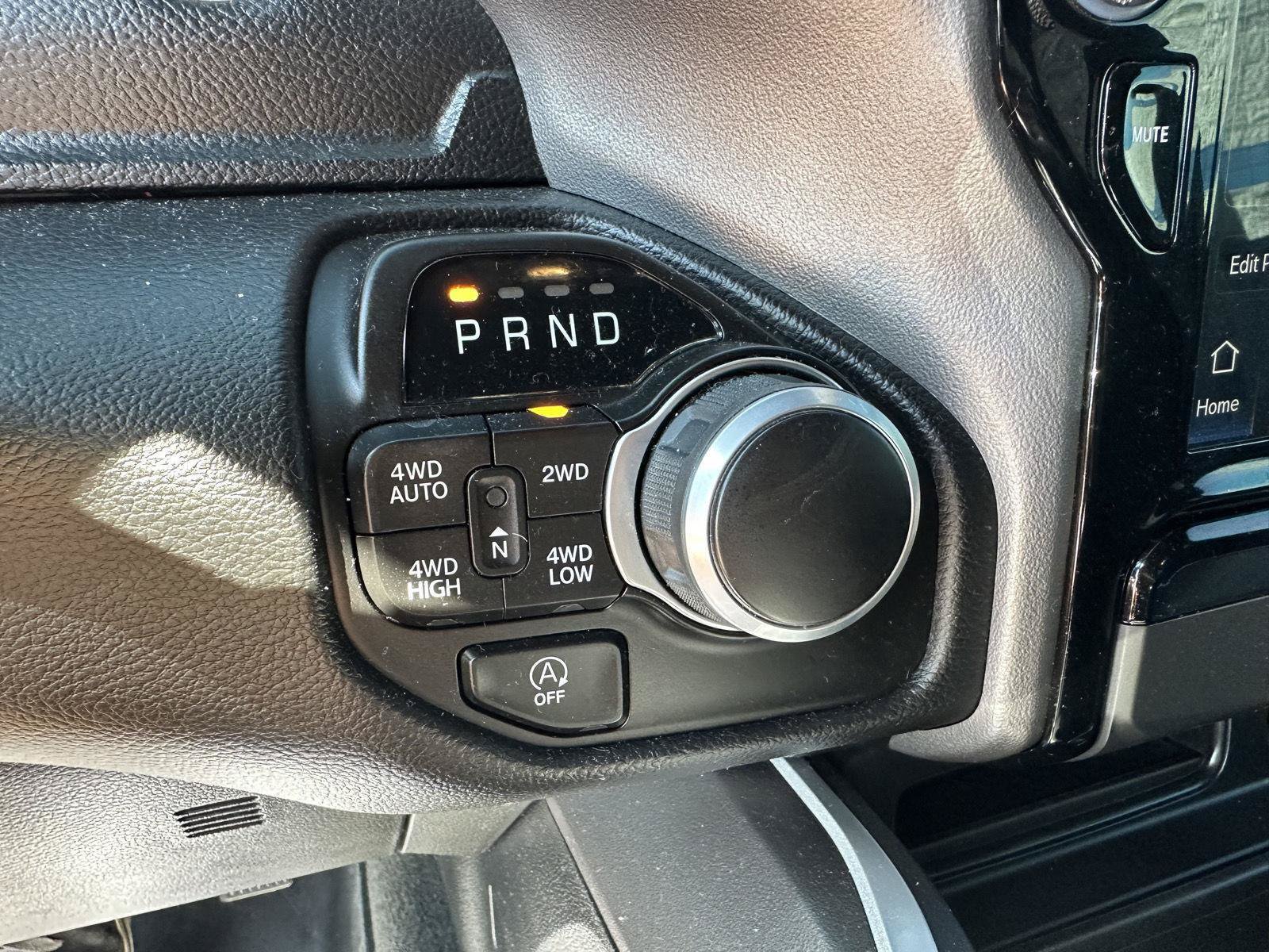 Used 2023 RAM 1500 Big Horn AWD/4WD image 31