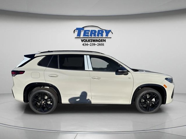 New 2026 Volkswagen Tiguan SE R-Line