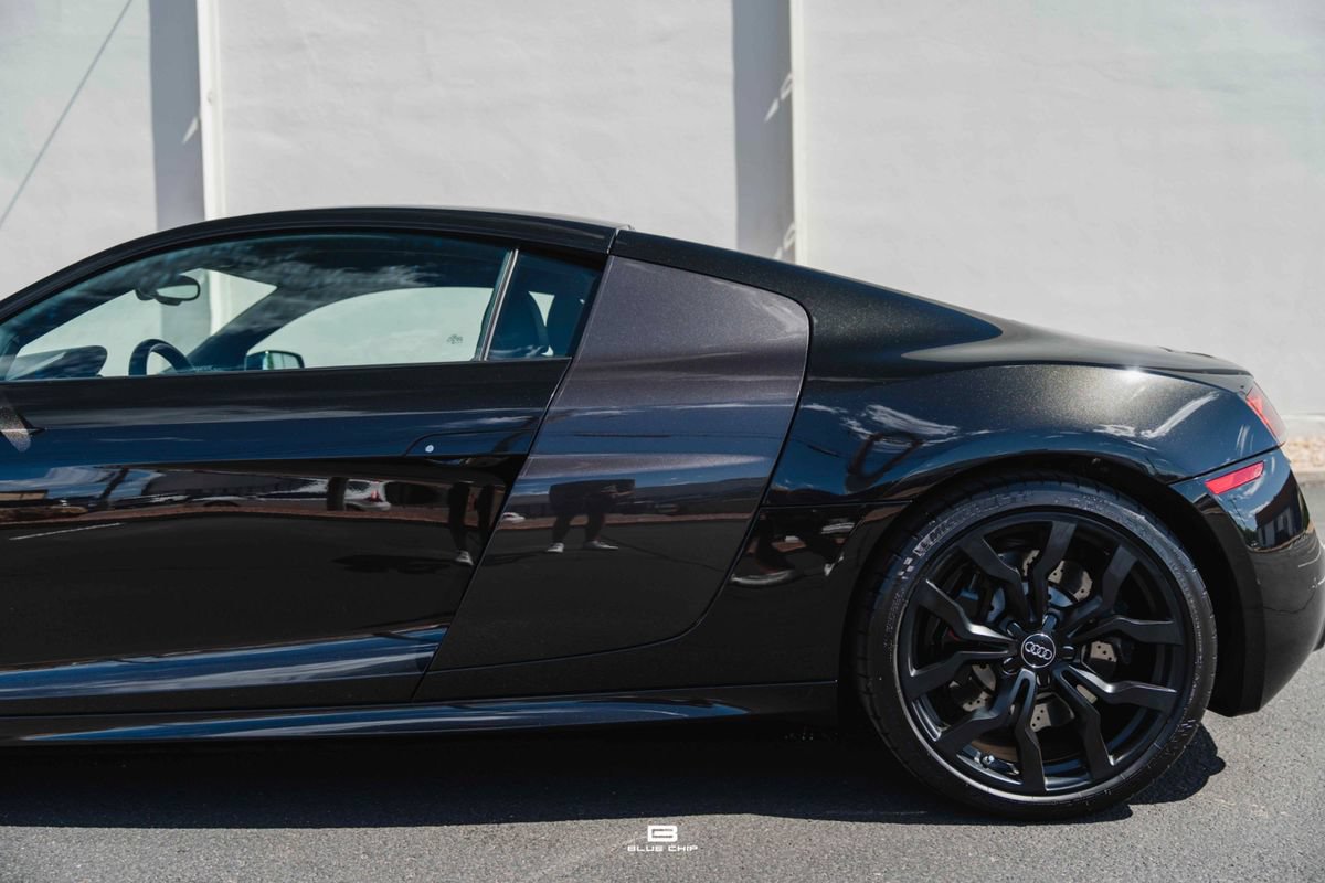 Used 2014 Audi R8 V10 AWD/4WD image 12