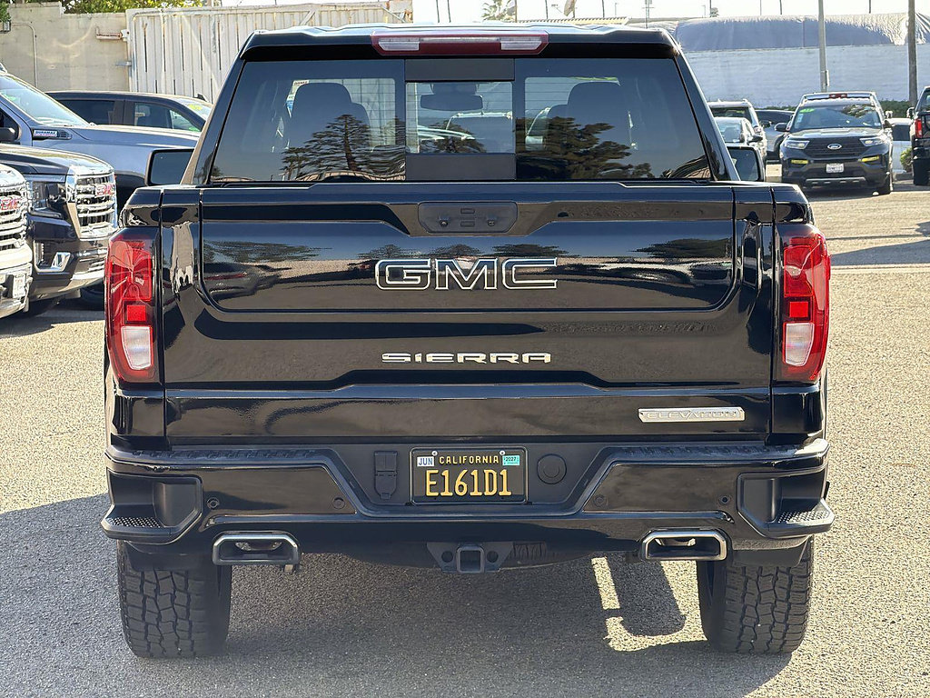 Used 2022 GMC Sierra 1500 Elevation w/ Elevation Premium Package AWD/4WD image 6