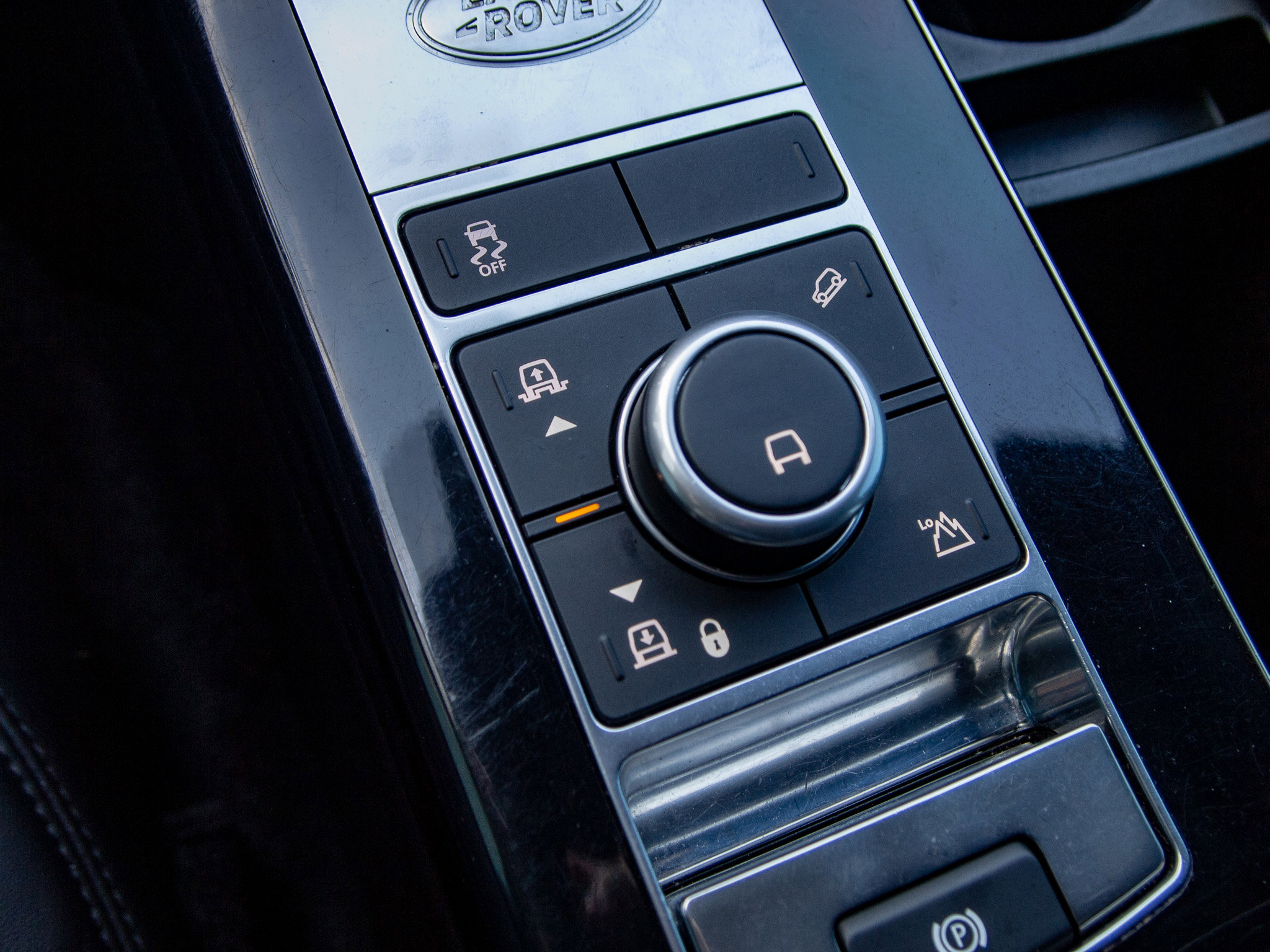 Used 2020 Land Rover Range Rover HSE image 21