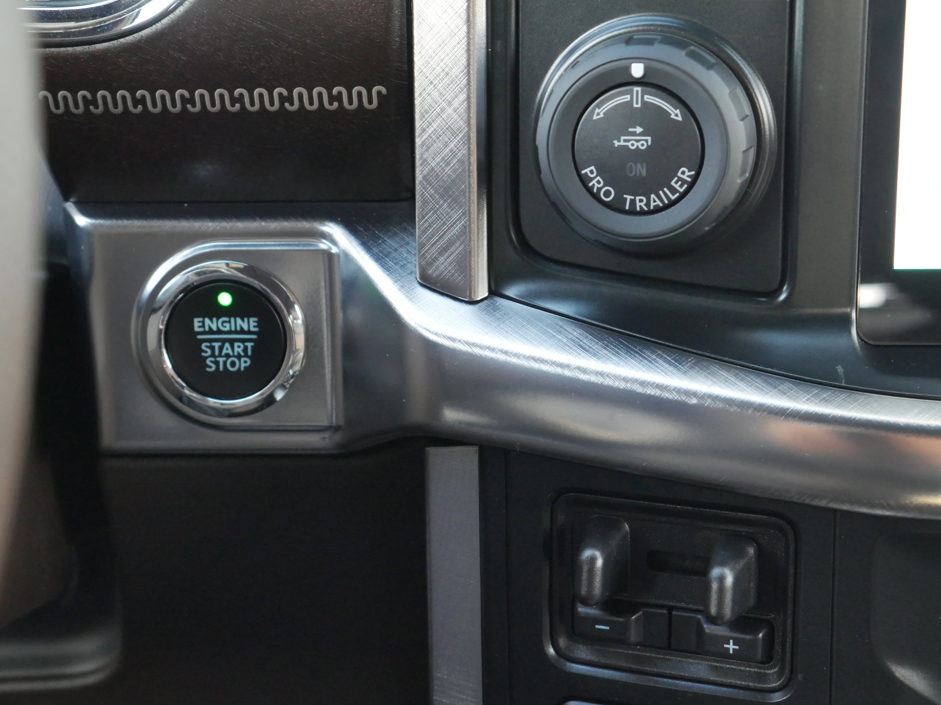 Certified 2022 Ford F150 King Ranch w/ Equipment Group 601A High image 9