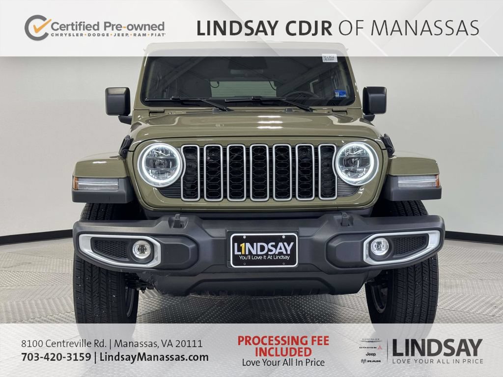 Used 2026 Jeep Wrangler Unlimited Sahara AWD/4WD image 5