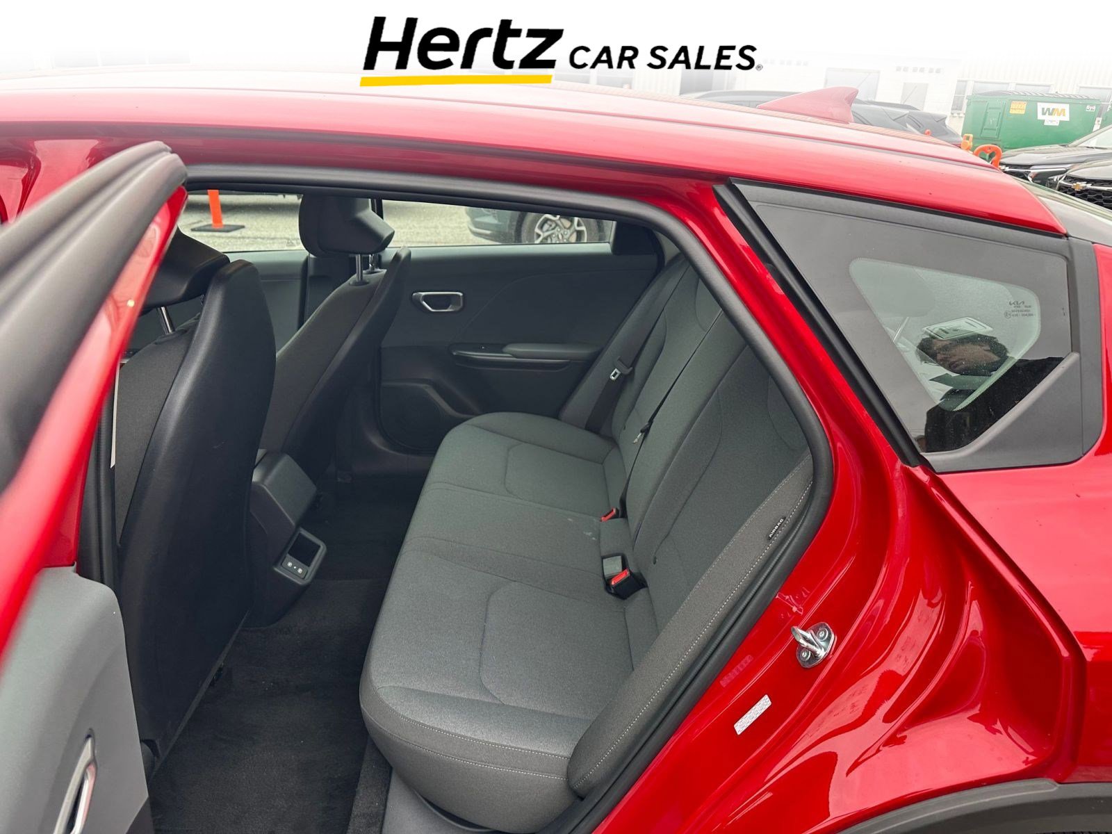 Used 2025 Kia K4 LXS image 8