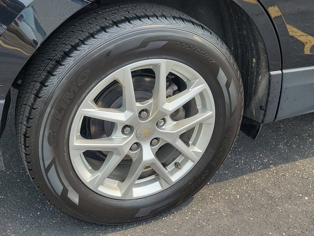 Used 2024 Chevrolet Equinox LT AWD/4WD image 8