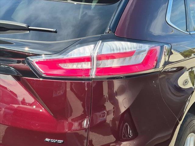 Used 2024 Ford Edge SEL w/ Convenience Package AWD/4WD image 6