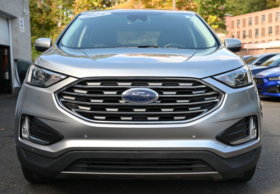 Used 2024 Ford Edge Titanium image 9