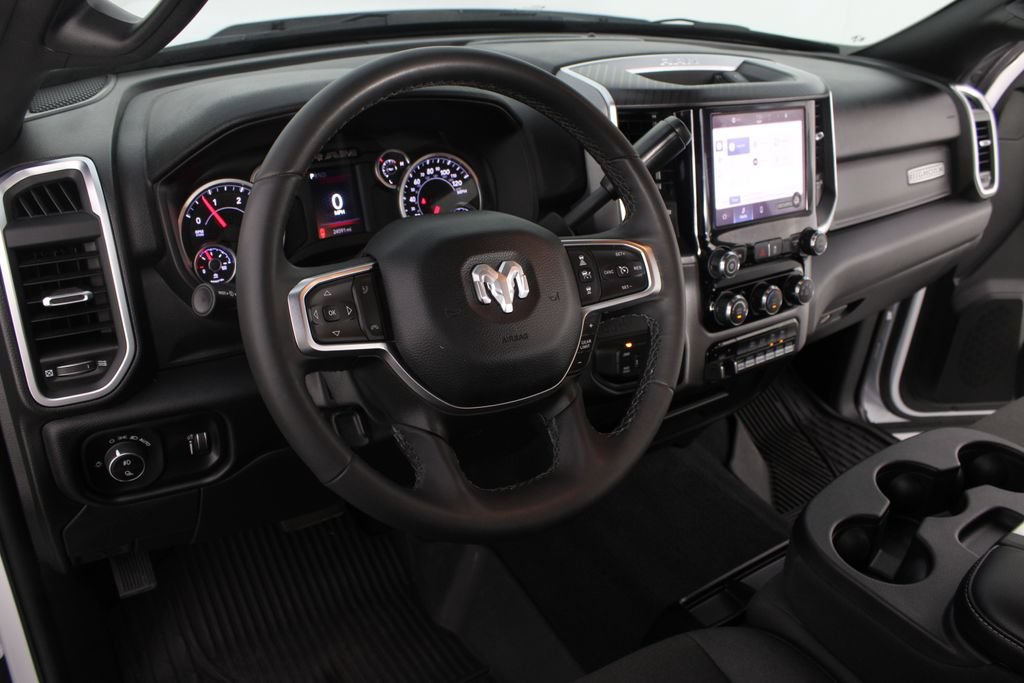 Used 2025 RAM 2500 Big Horn AWD/4WD image 7