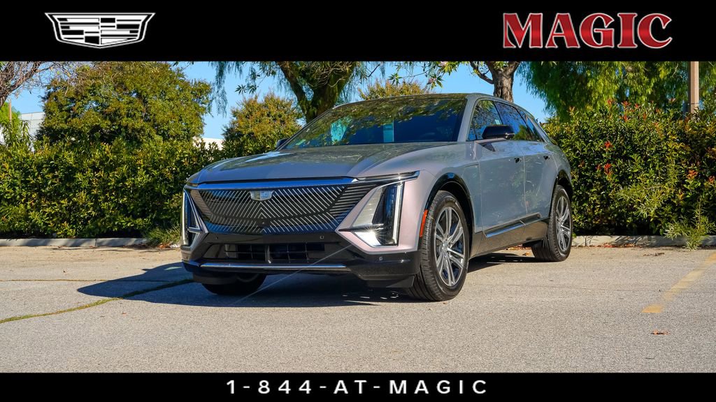 New 2026 Cadillac Lyriq Luxury