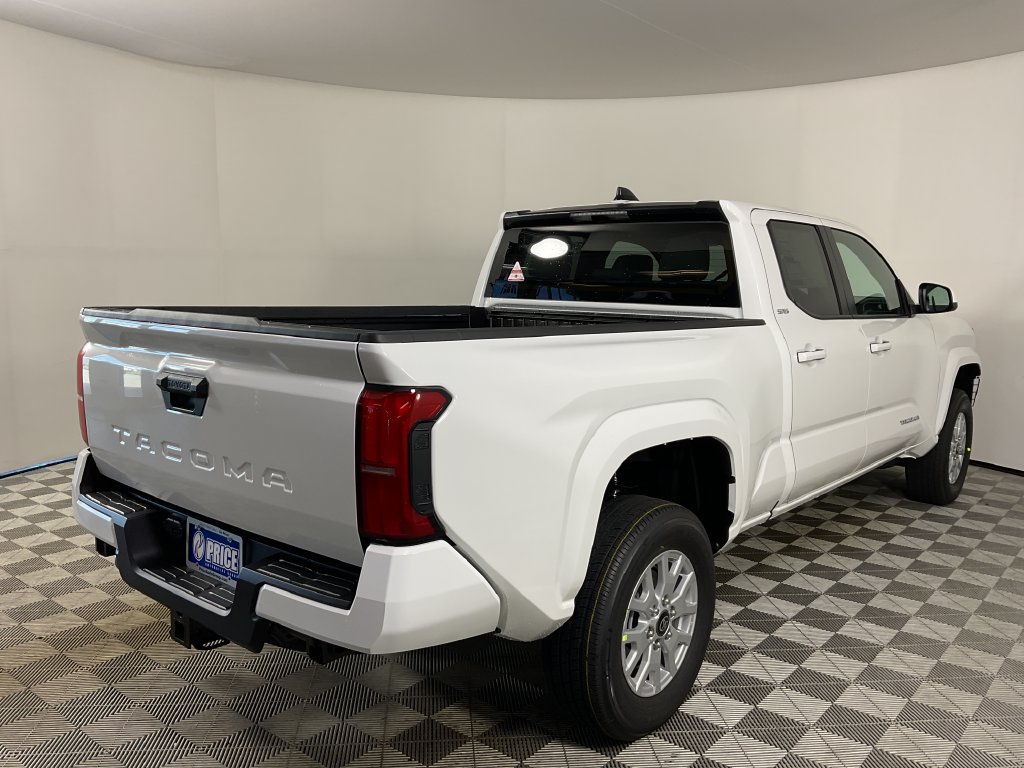 New 2026 Toyota Tacoma SR5 RWD image 8