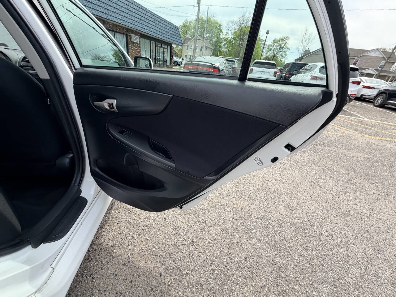 Used 2009 Toyota Corolla S image 41