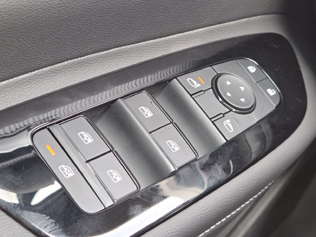 New 2026 Nissan Murano SV AWD/4WD image 9