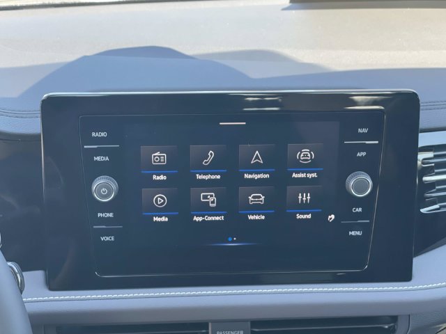 New 2026 Volkswagen Jetta SEL FWD image 12