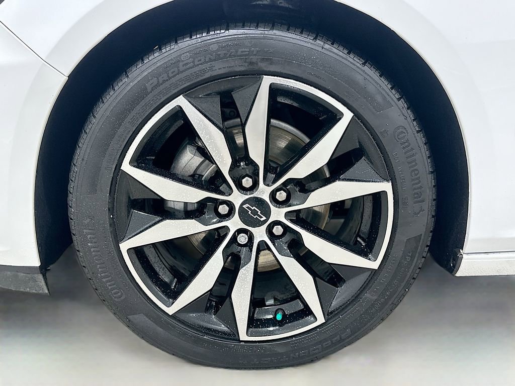 Used 2025 Chevrolet Malibu RS w/ LPO, Floor Liner Package FWD image 31
