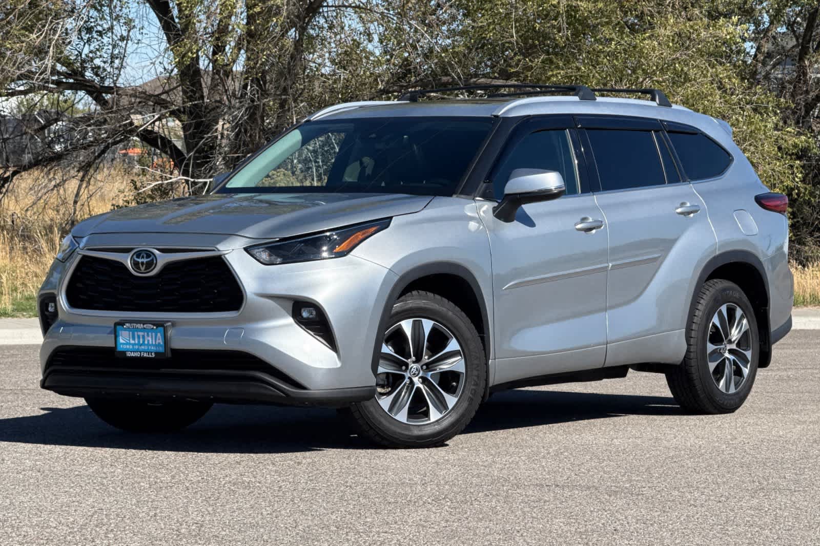 Used 2022 Toyota Highlander XLE