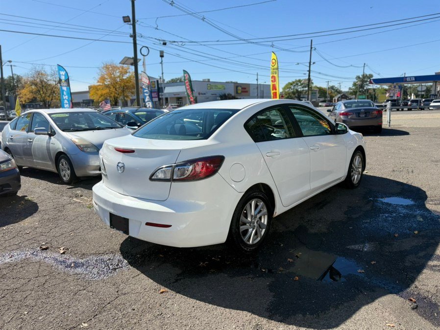 Used 2012 MAZDA MAZDA3 i Touring FWD image 6