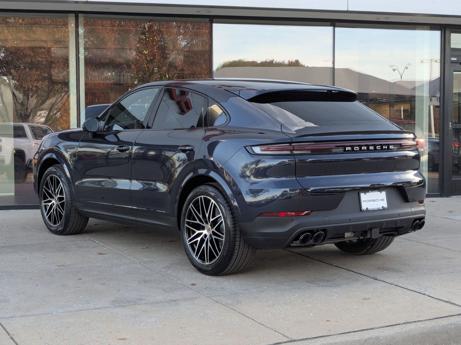 New 2026 Porsche Cayenne Coupe image 3