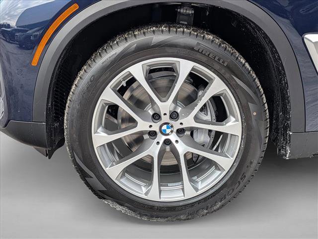 New 2026 BMW X5 xDrive40i w/ Climate Comfort Package image 9