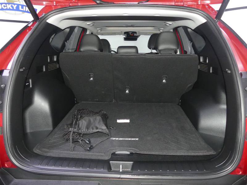 Used 2025 Hyundai Tucson SEL FWD image 9