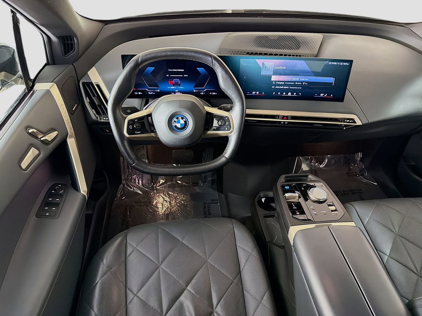 Certified 2024 BMW iX xDrive50 w/ Premium Package AWD/4WD image 24