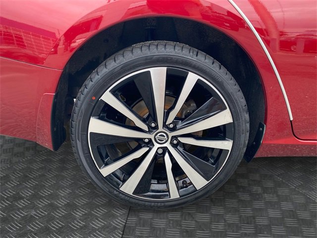 Used 2020 Nissan Altima 2.5 Platinum image 34