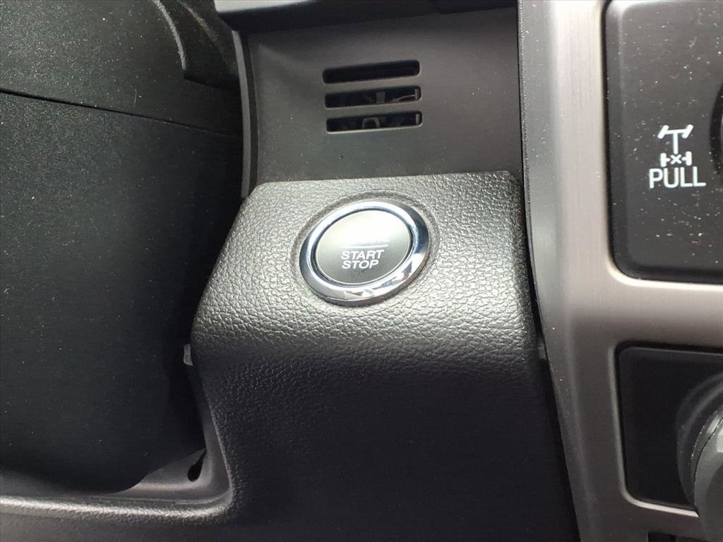 Used 2019 Ford F150 Platinum w/ Technology Package image 17
