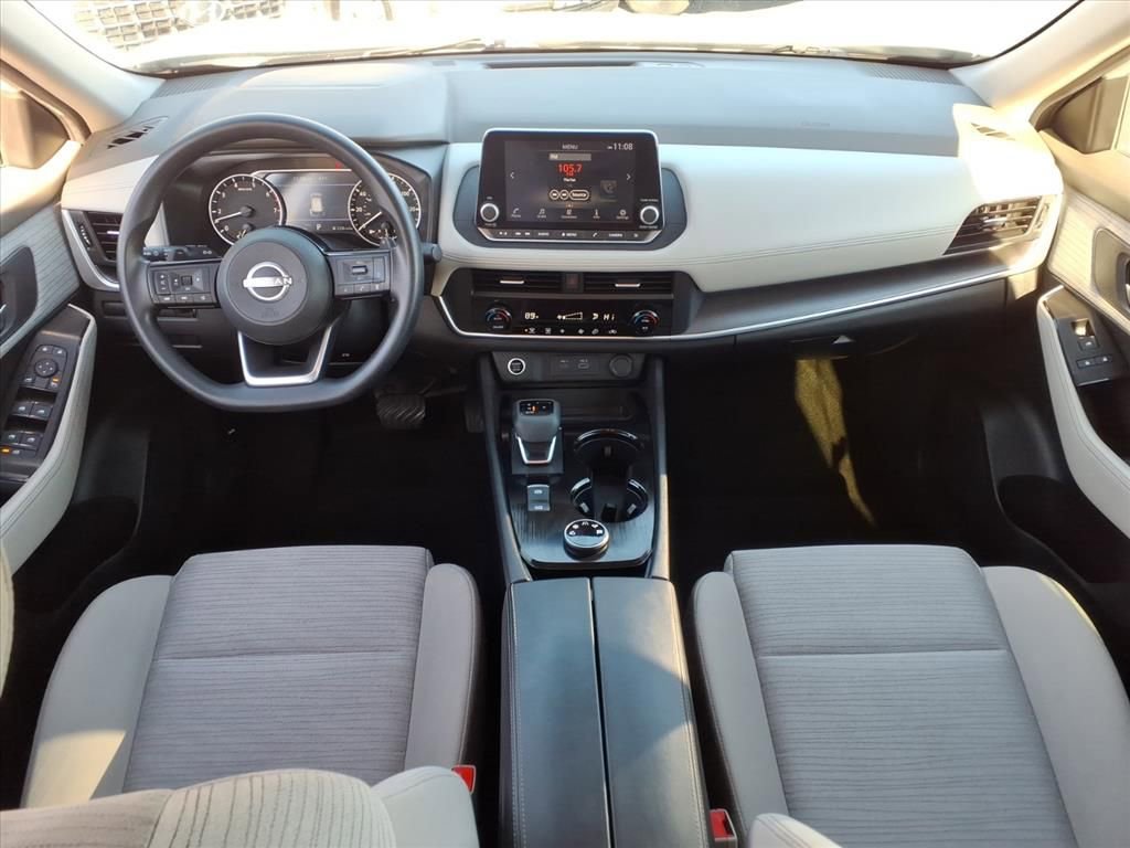 Used 2023 Nissan Rogue SV image 20