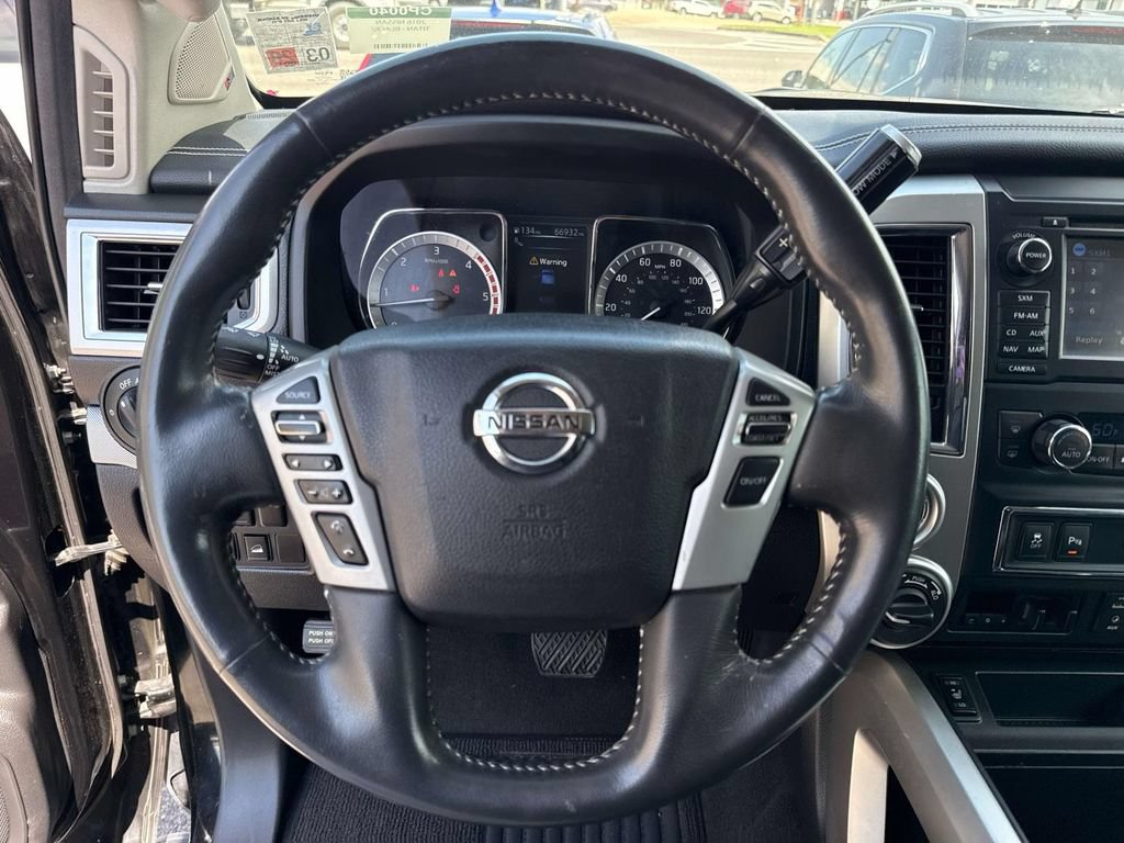 Used 2016 Nissan Titan PRO-4X w/ Pro-4x Convenience Package AWD/4WD image 21