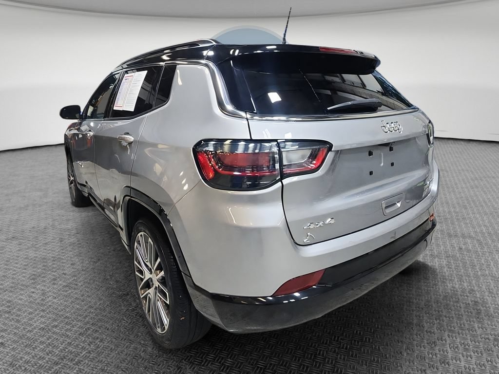 Used 2023 Jeep Compass Limited AWD/4WD image 7