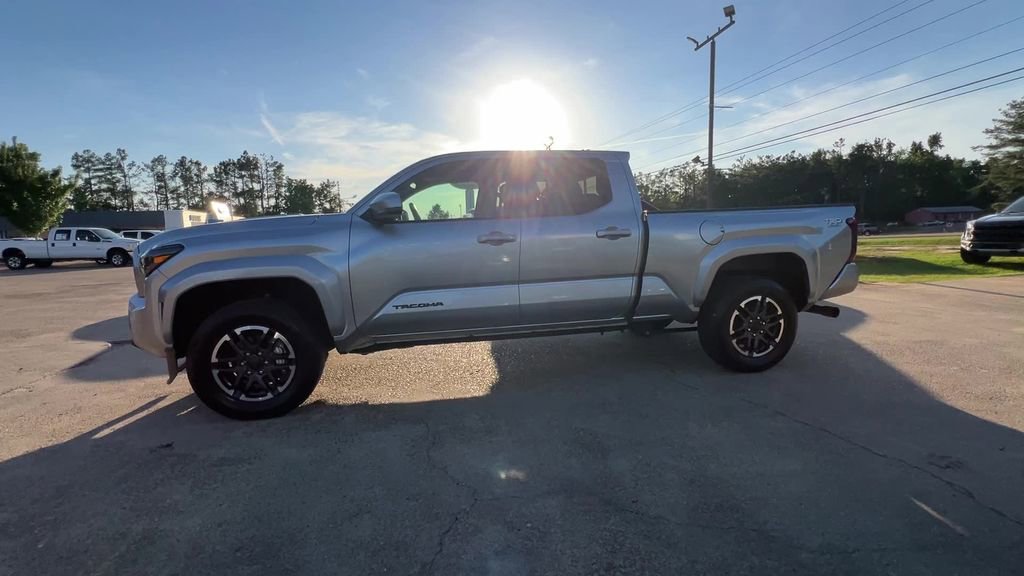 Used 2024 Toyota Tacoma TRD Sport RWD image 3