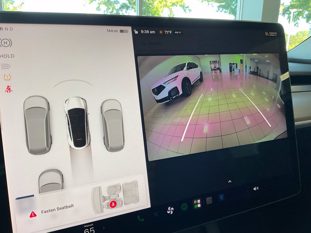 Used 2022 Tesla Model Y Long Range AWD/4WD image 13