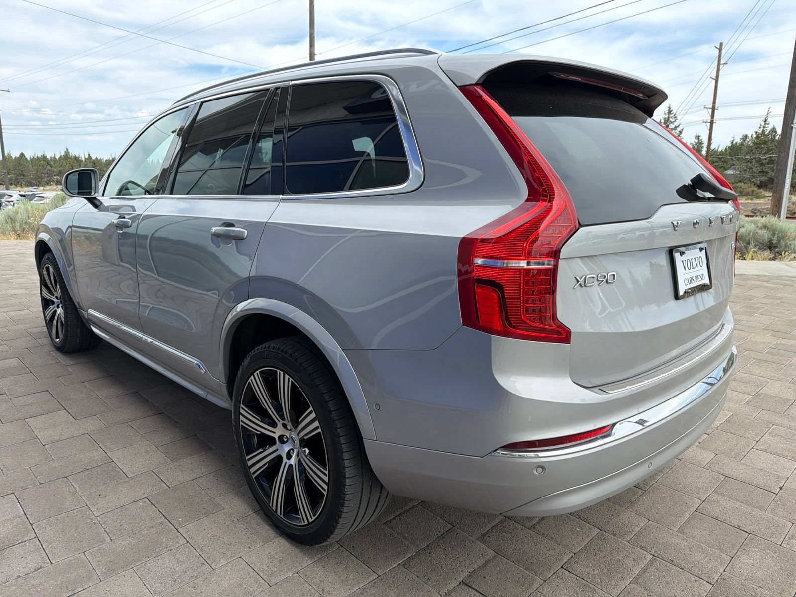 Used 2023 Volvo XC90 B6 Ultimate w/ Lounge Package AWD/4WD image 5