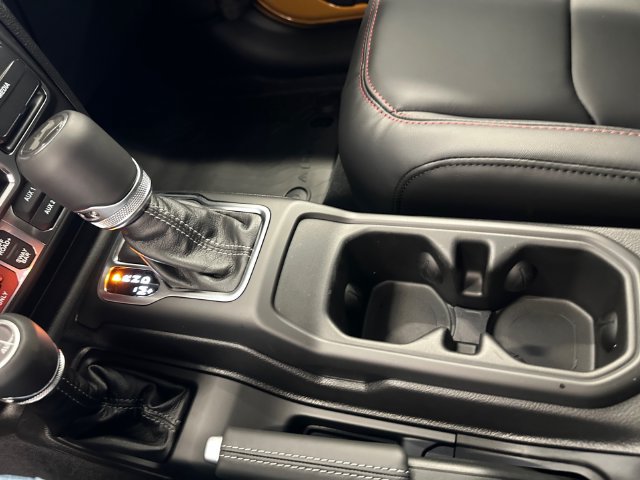 New 2026 Jeep Wrangler Unlimited Rubicon AWD/4WD image 16