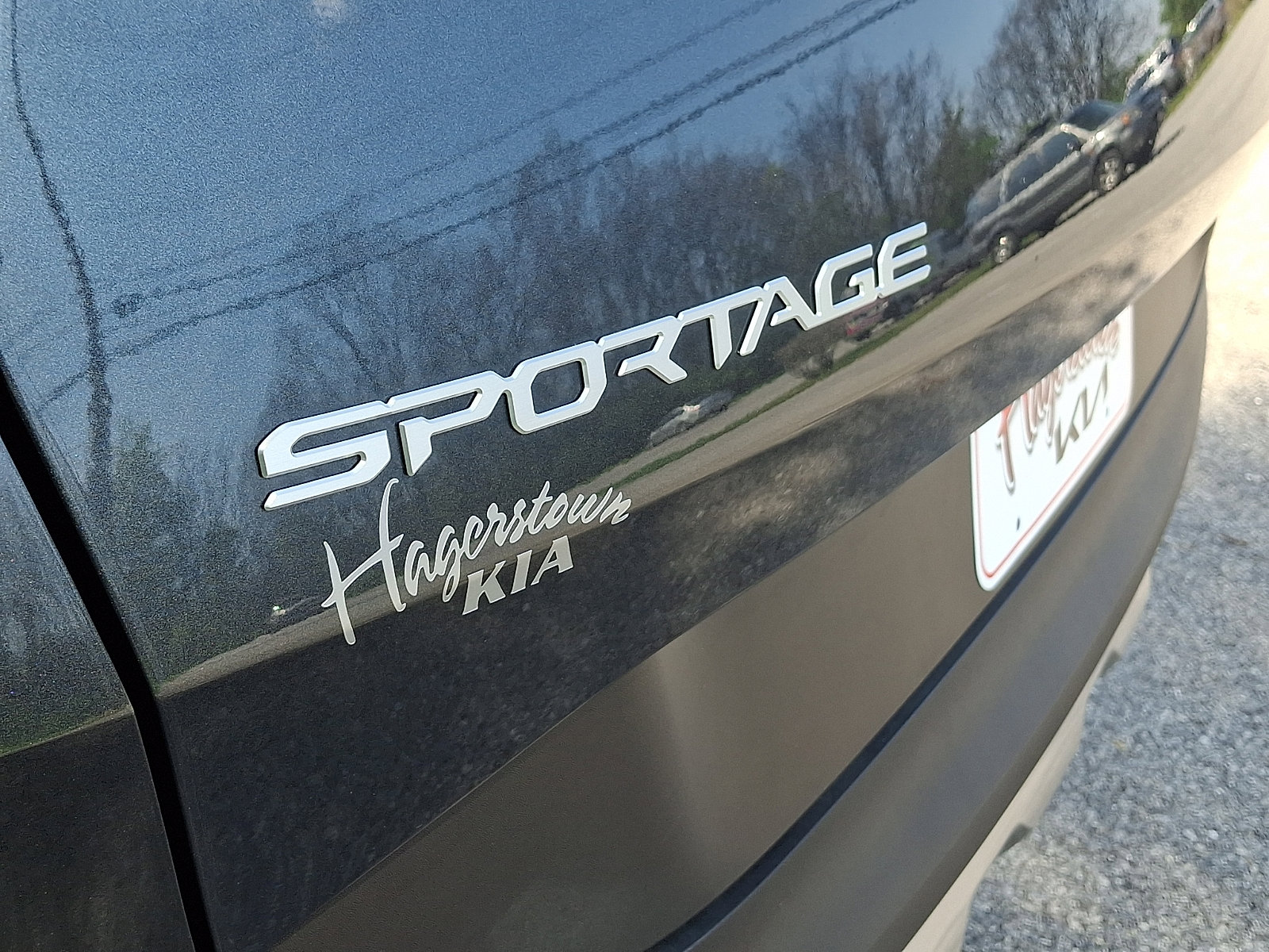 Certified 2025 Kia Sportage EX AWD/4WD image 32