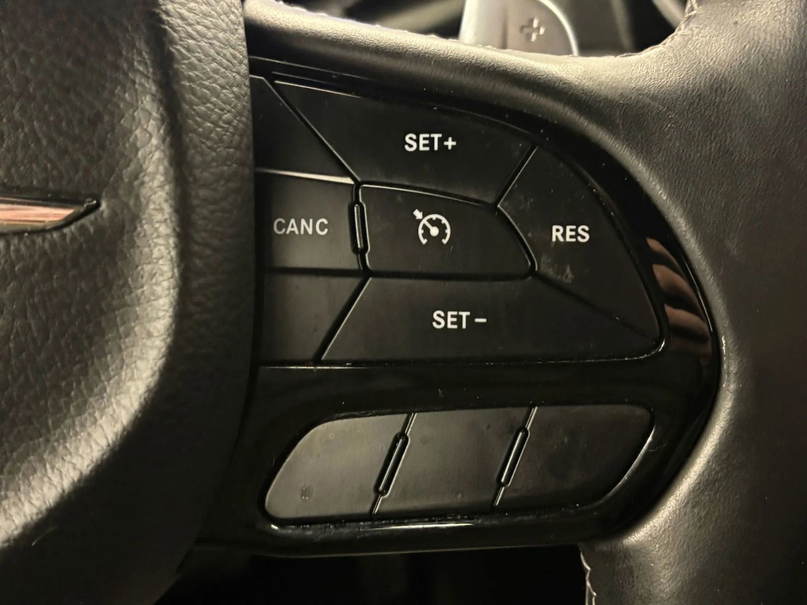 Used 2018 Chrysler 300 S w/ 300S Premium Group 2 image 47