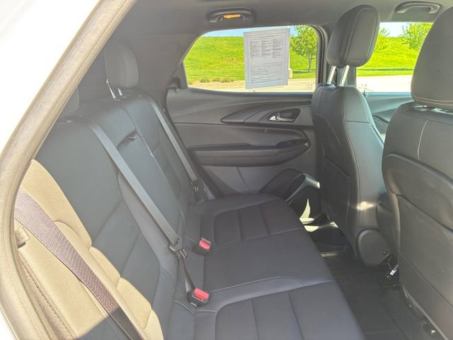 Certified 2023 Chevrolet TrailBlazer ACTIV w/ Sun and Liftgate Package FWD image 15