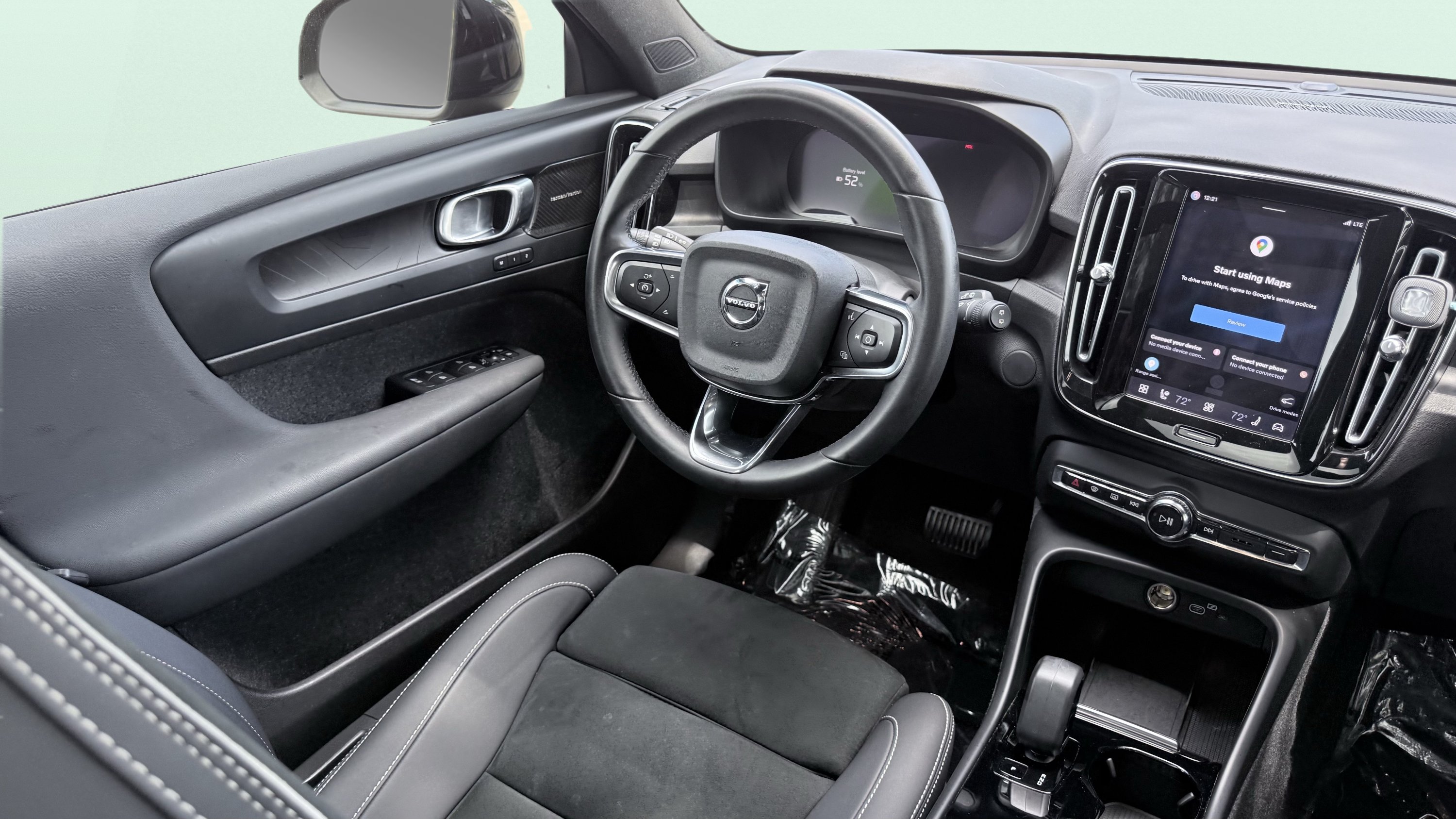 Used 2023 Volvo XC40 Recharge Ultimate AWD/4WD image 51