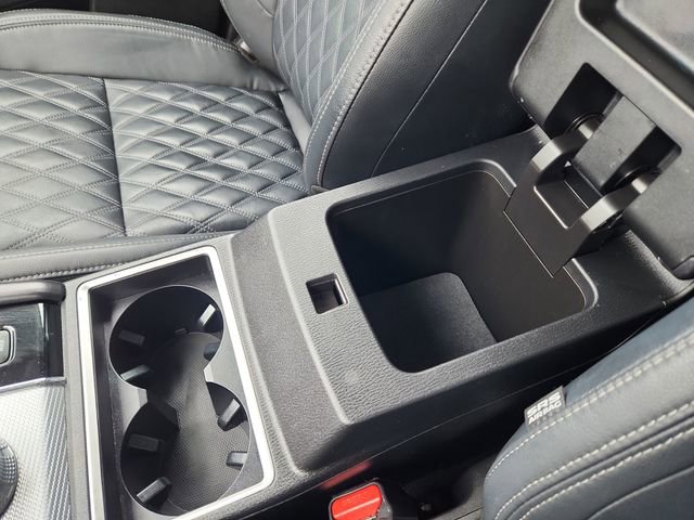 Used 2023 Mitsubishi Outlander SEL image 48