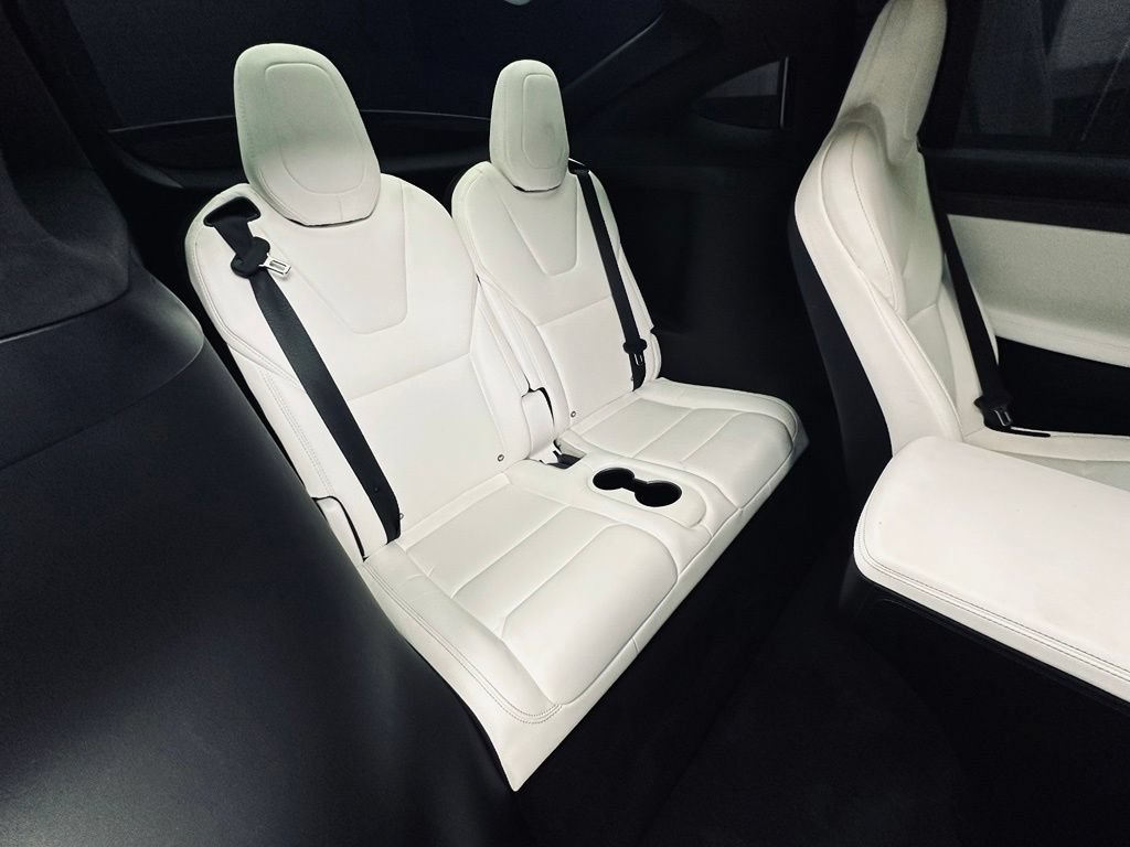 Used 2018 Tesla Model X 75D AWD/4WD image 24