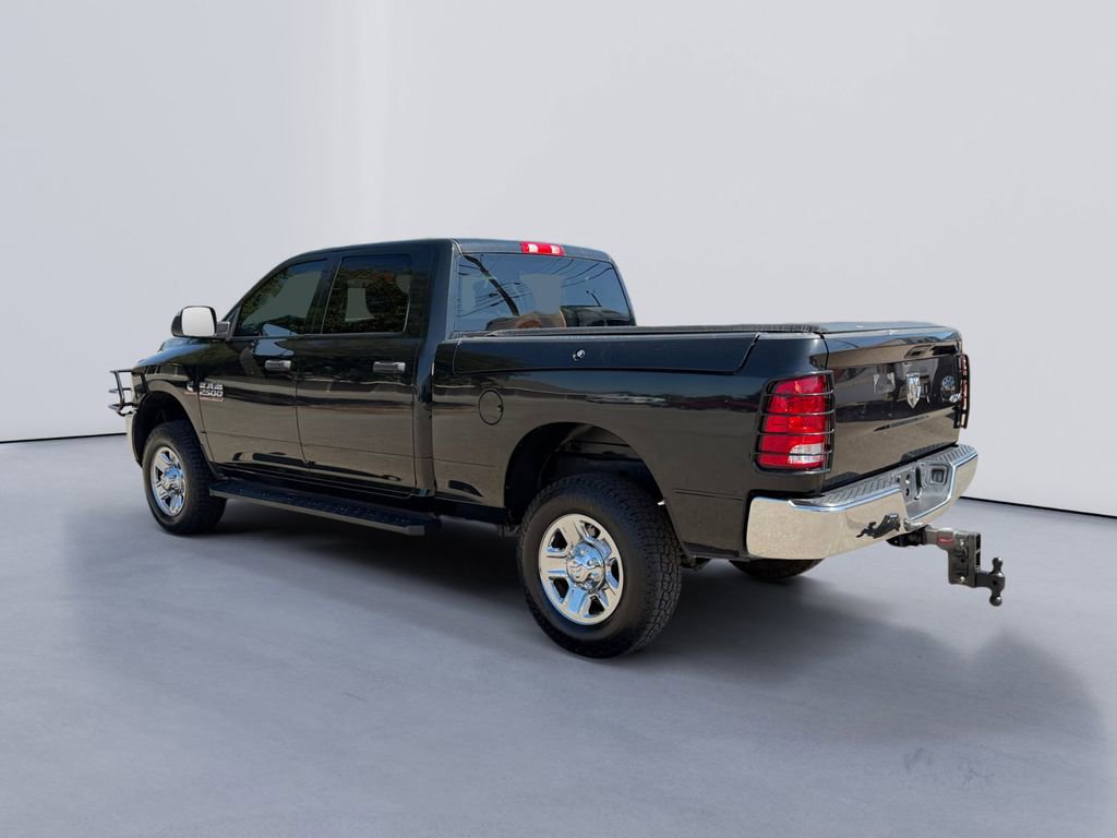 Used 2018 RAM 2500 Tradesman w/ Chrome Appearance Group image 5