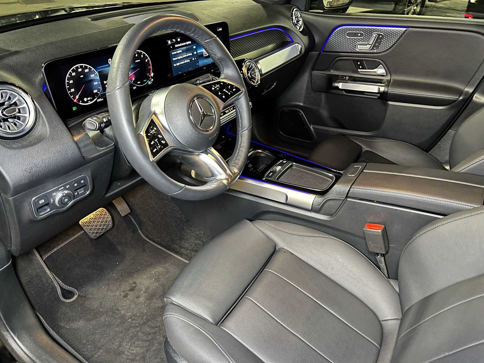Certified 2026 Mercedes-Benz GLB 250 4MATIC image 26