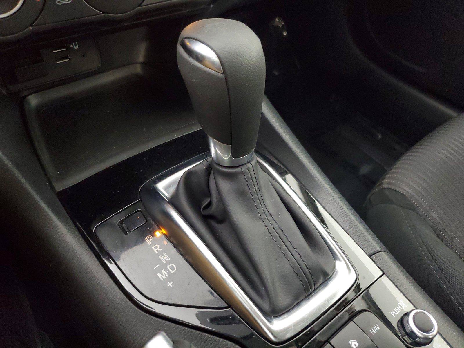Used 2016 MAZDA MAZDA3 i Sport w/ Preferred Equipment Package FWD image 30