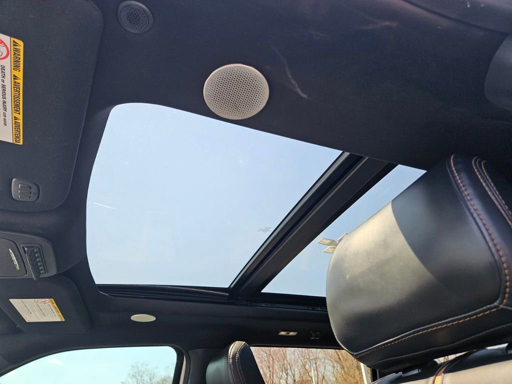 Used 2024 Ford F250 Platinum w/ Tremor Off-Road Package image 18